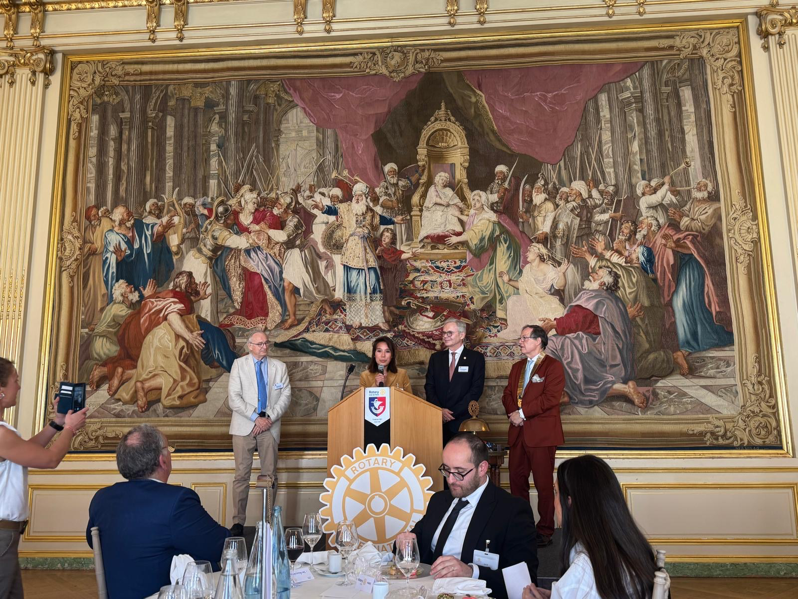 Acceptance speech for the Best Medical Thesis Prize, Rotary Club of Paris